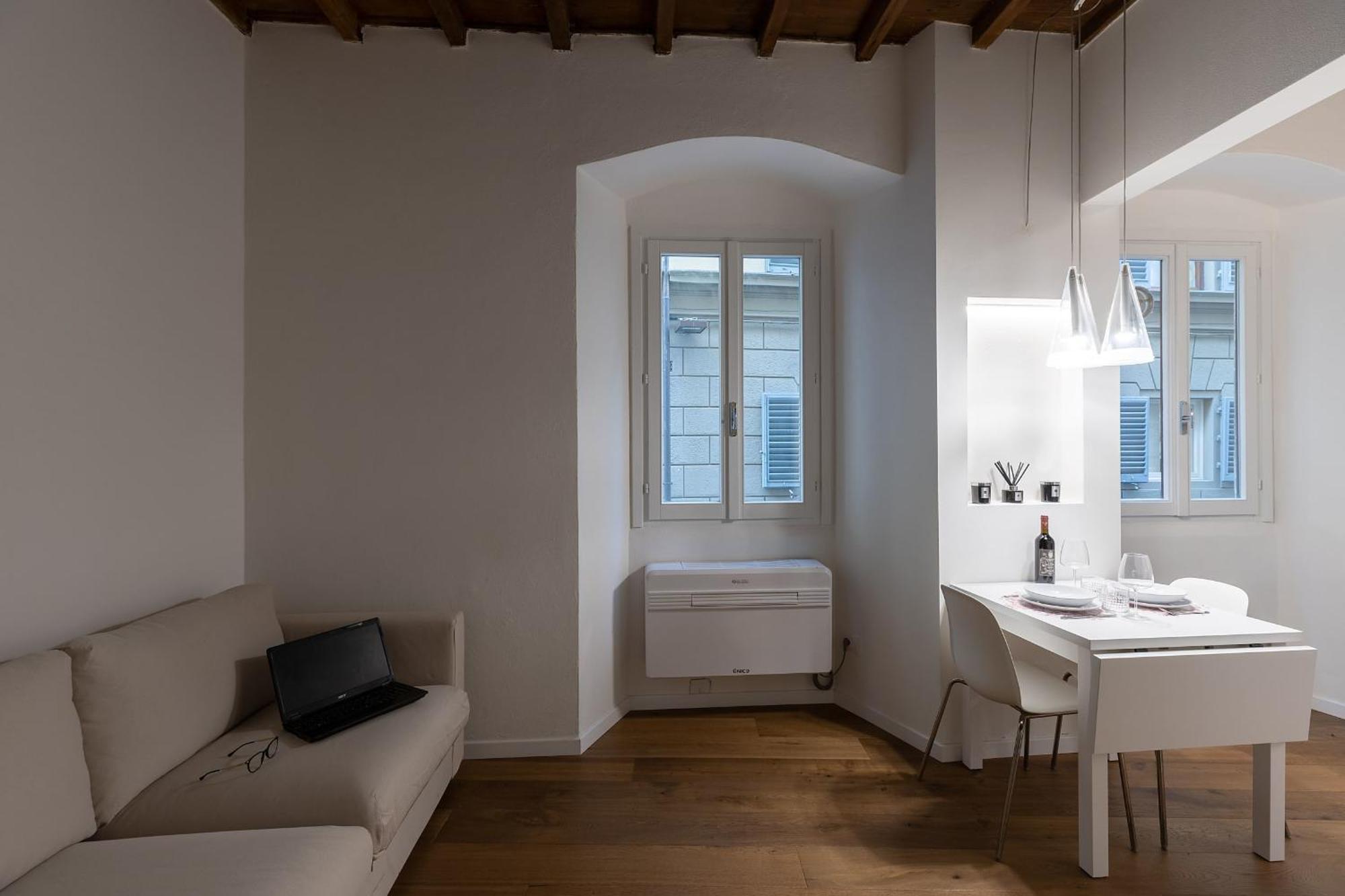 Alighieri's Suite-hosted By Sweetstay Apartamento *